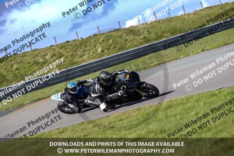 anglesey no limits trackday;anglesey photographs;anglesey trackday photographs;enduro digital images;event digital images;eventdigitalimages;no limits trackdays;peter wileman photography;racing digital images;trac mon;trackday digital images;trackday photos;ty croes